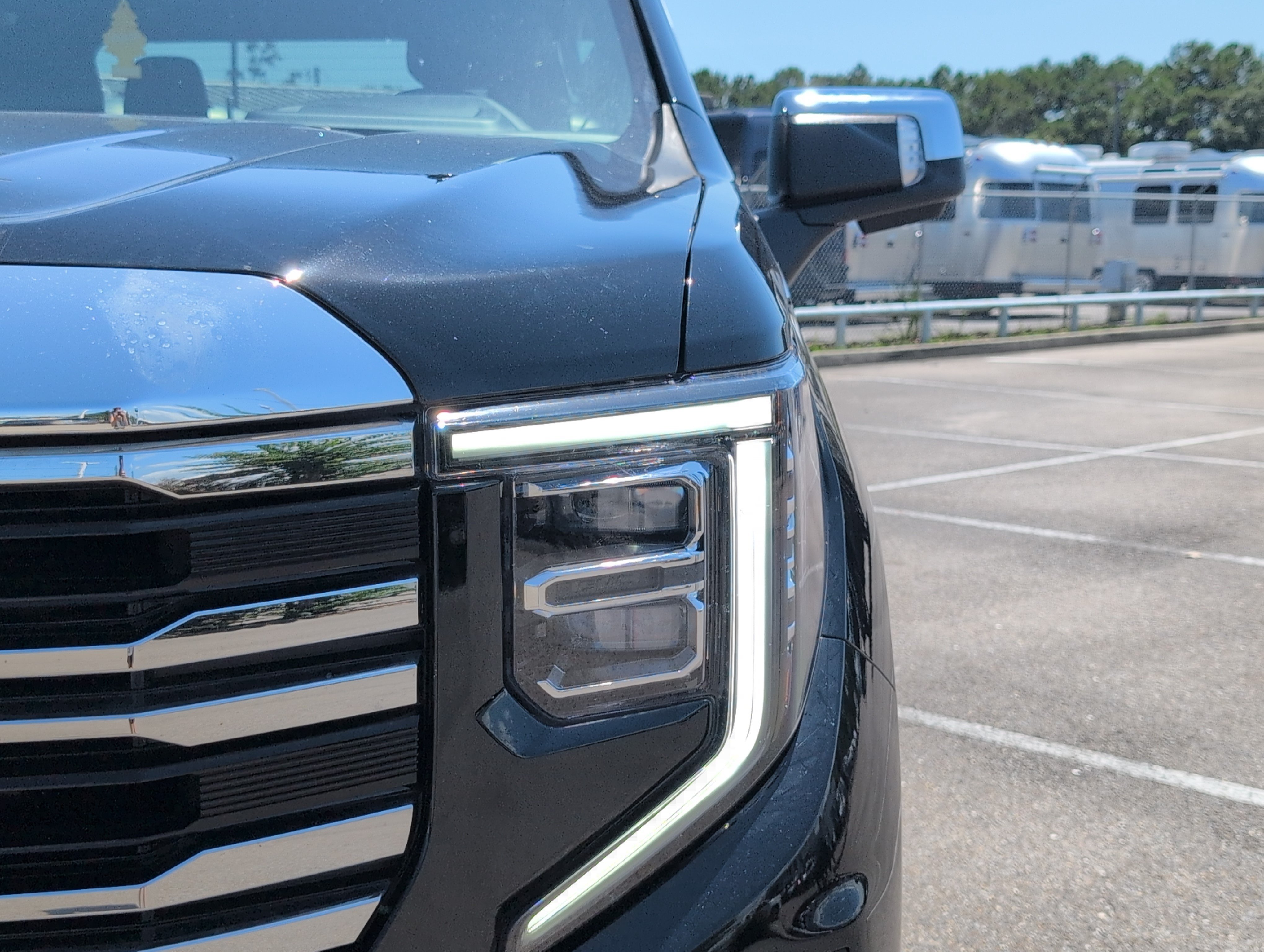 Used 2024 GMC Sierra 1500 SLT w/ SLT Premium Package RWD image 13