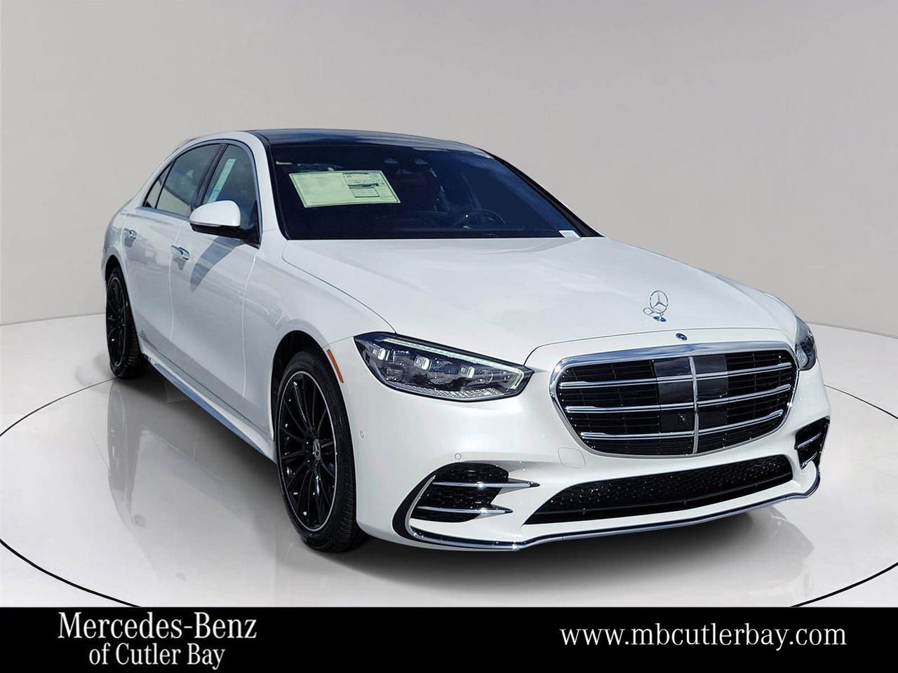 New 2026 Mercedes-Benz S 580 4MATIC Sedan image 1
