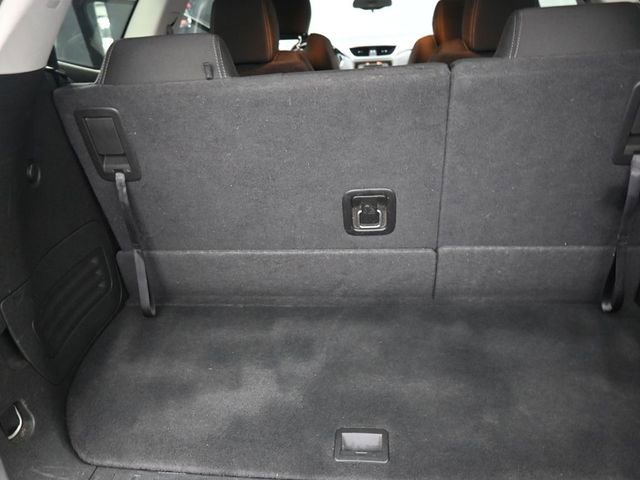 Used 2017 Chevrolet Traverse LT image 20