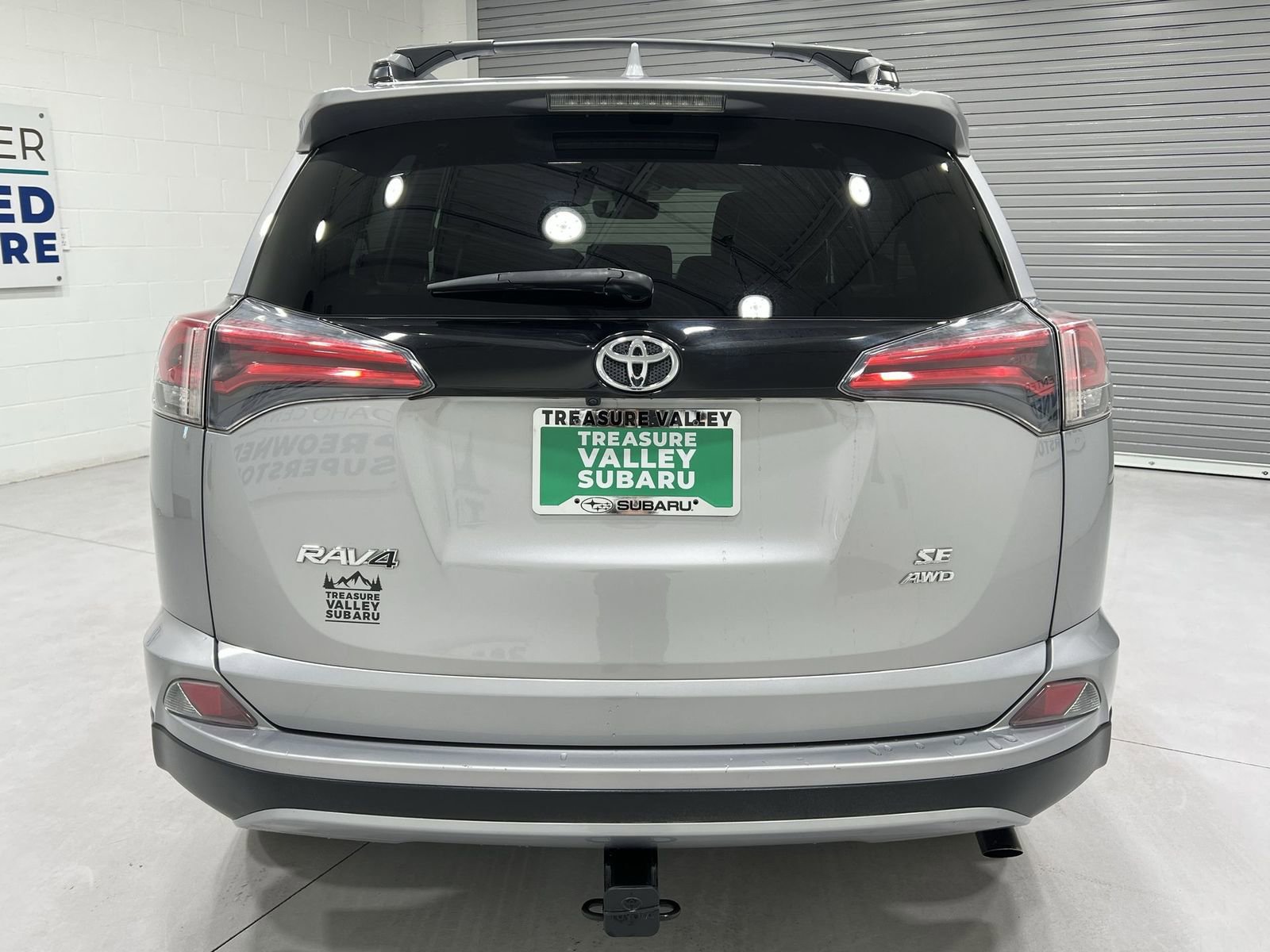Used 2017 Toyota RAV4 SE w/ Power Extra Value Package image 7