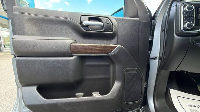 Used 2020 GMC Sierra 1500 SLE w/ X31 Off-Road Package image 12