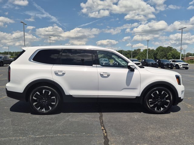 Used 2023 Kia Telluride SX Prestige AWD/4WD image 3