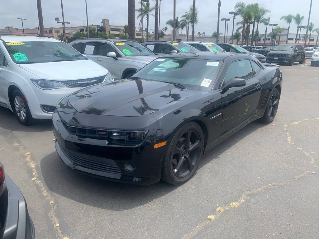 Used 2015 Chevrolet Camaro LT w/ RS Package RWD image 1