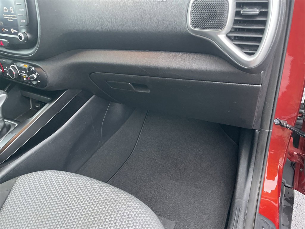 Certified 2023 Kia Soul LX image 30