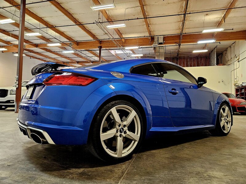 Used 2018 Audi TT RS AWD/4WD image 8
