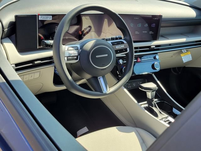 New 2026 Hyundai Tucson SEL image 3