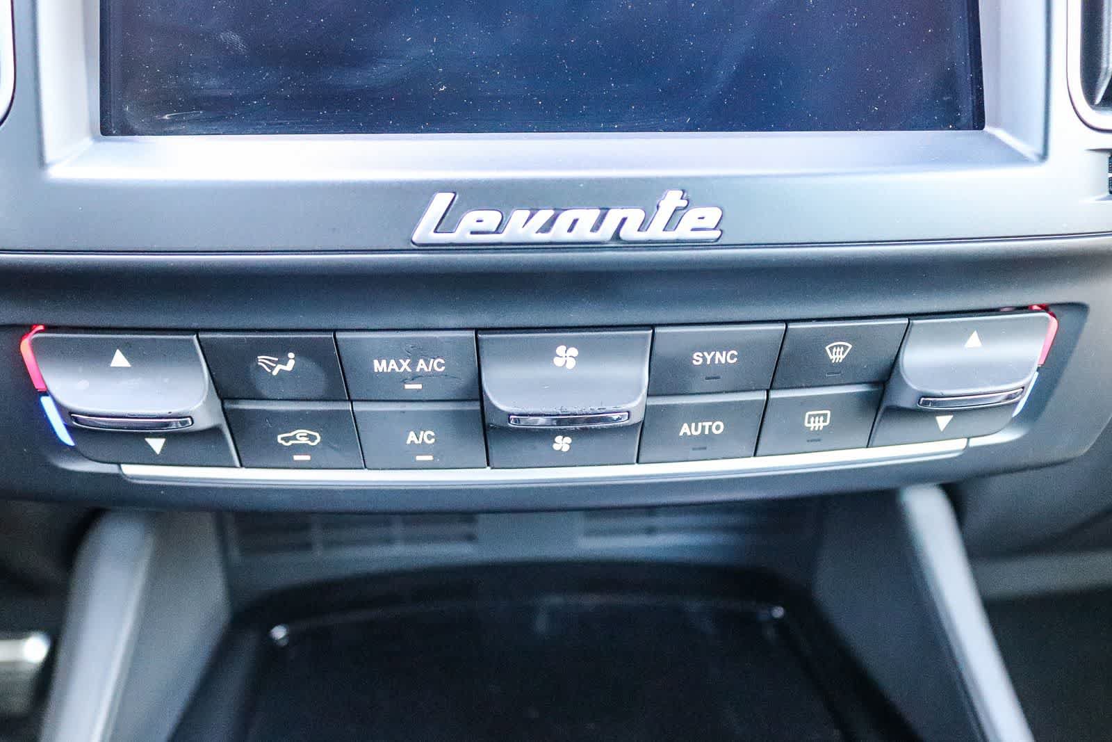 Used 2017 Maserati Levante S AWD/4WD image 24