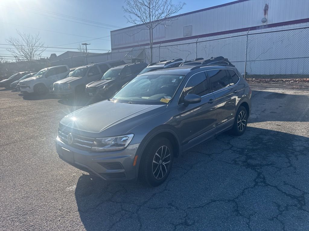 Used 2021 Volkswagen Tiguan S image 3