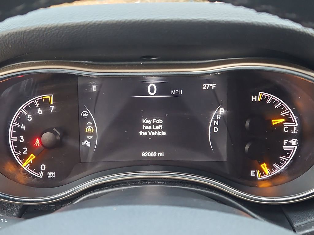 Used 2016 Jeep Grand Cherokee Laredo w/ Quick Order Package 23E image 21