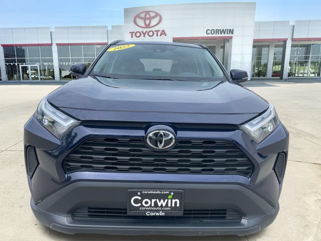 Used 2025 Toyota RAV4 XLE AWD/4WD image 8