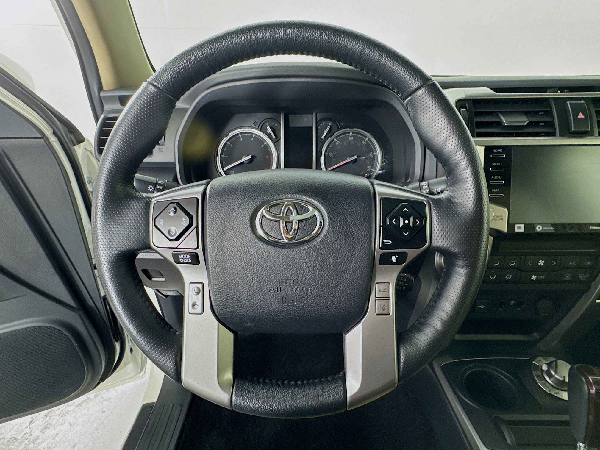 Certified 2023 Toyota 4Runner Limited AWD/4WD image 11