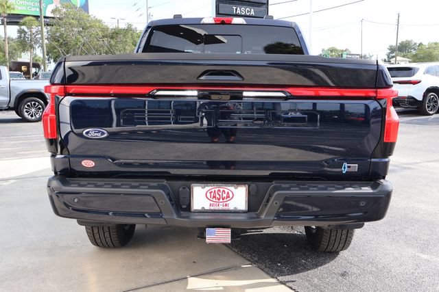 Used 2022 Ford F150 Lightning Lariat AWD/4WD image 7