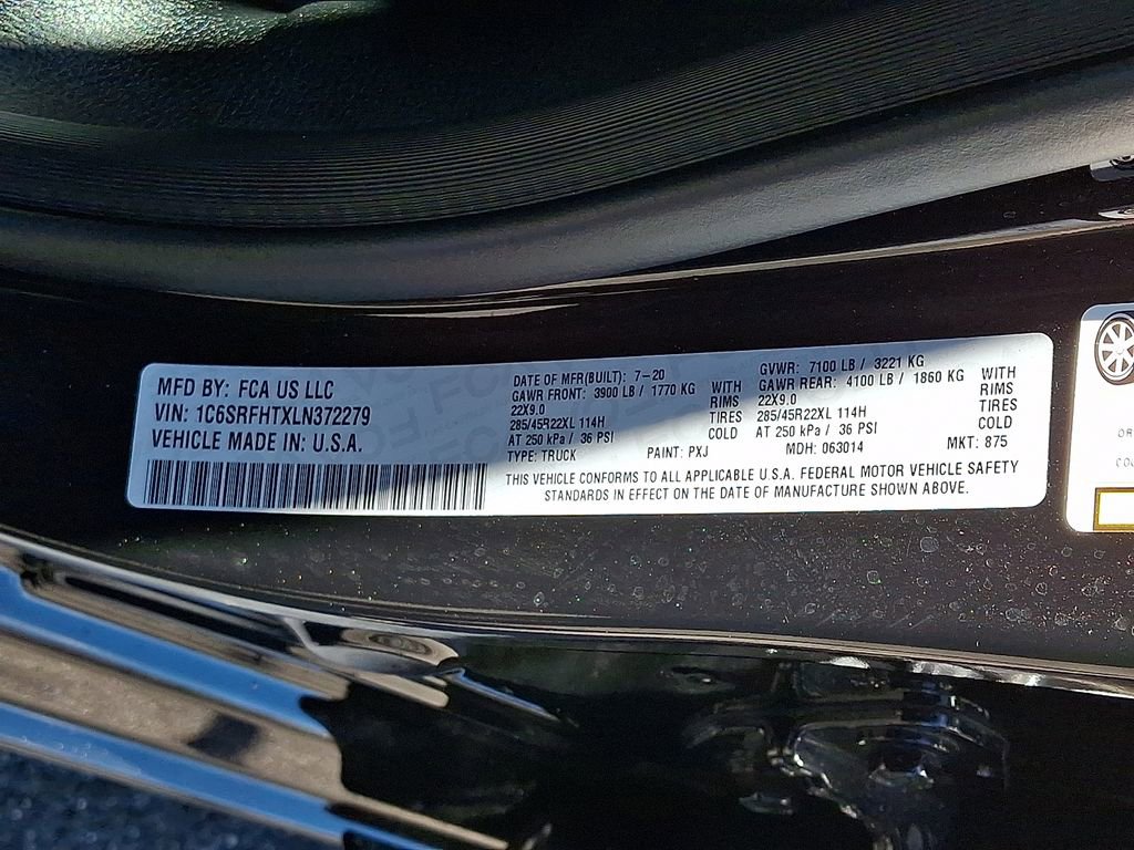 Used 2020 RAM 1500 Limited w/ Black Appearance Package AWD/4WD image 28