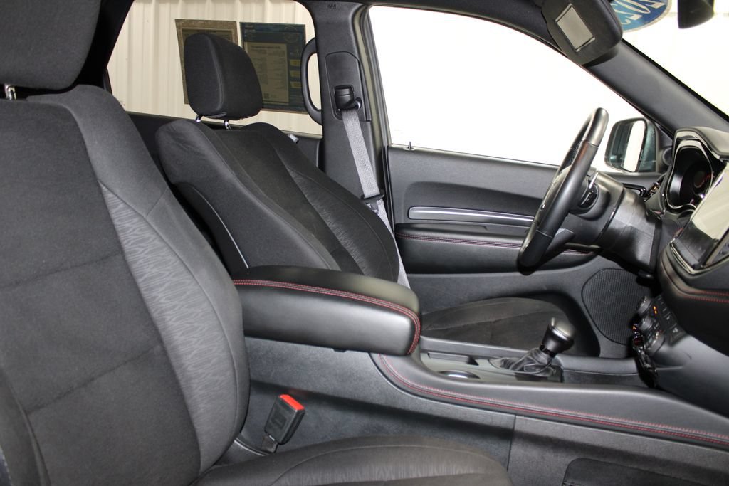 Used 2025 Dodge Durango GT AWD/4WD image 33