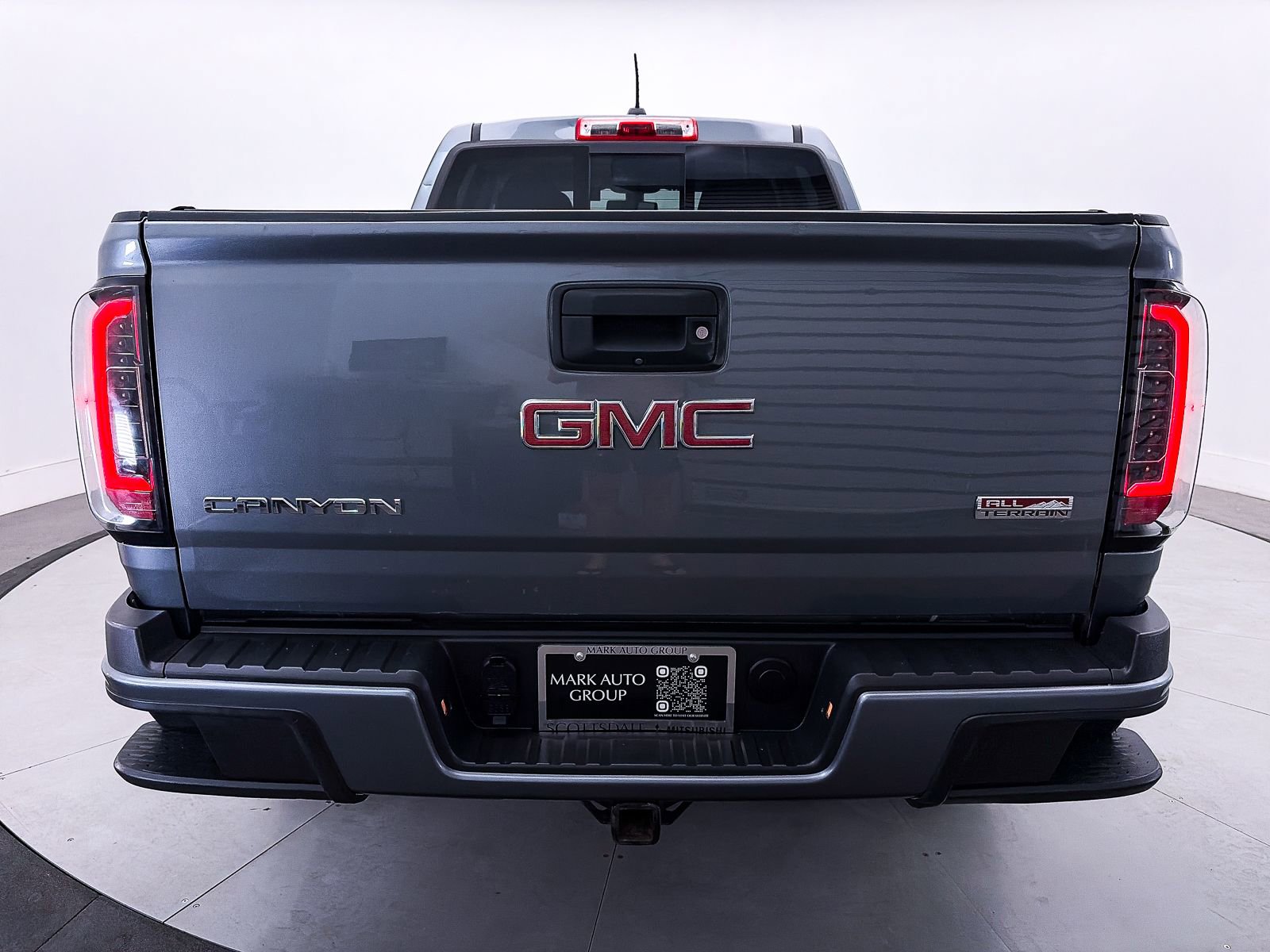 Used 2020 GMC Canyon All Terrain w/ All Terrain X Package AWD/4WD image 13