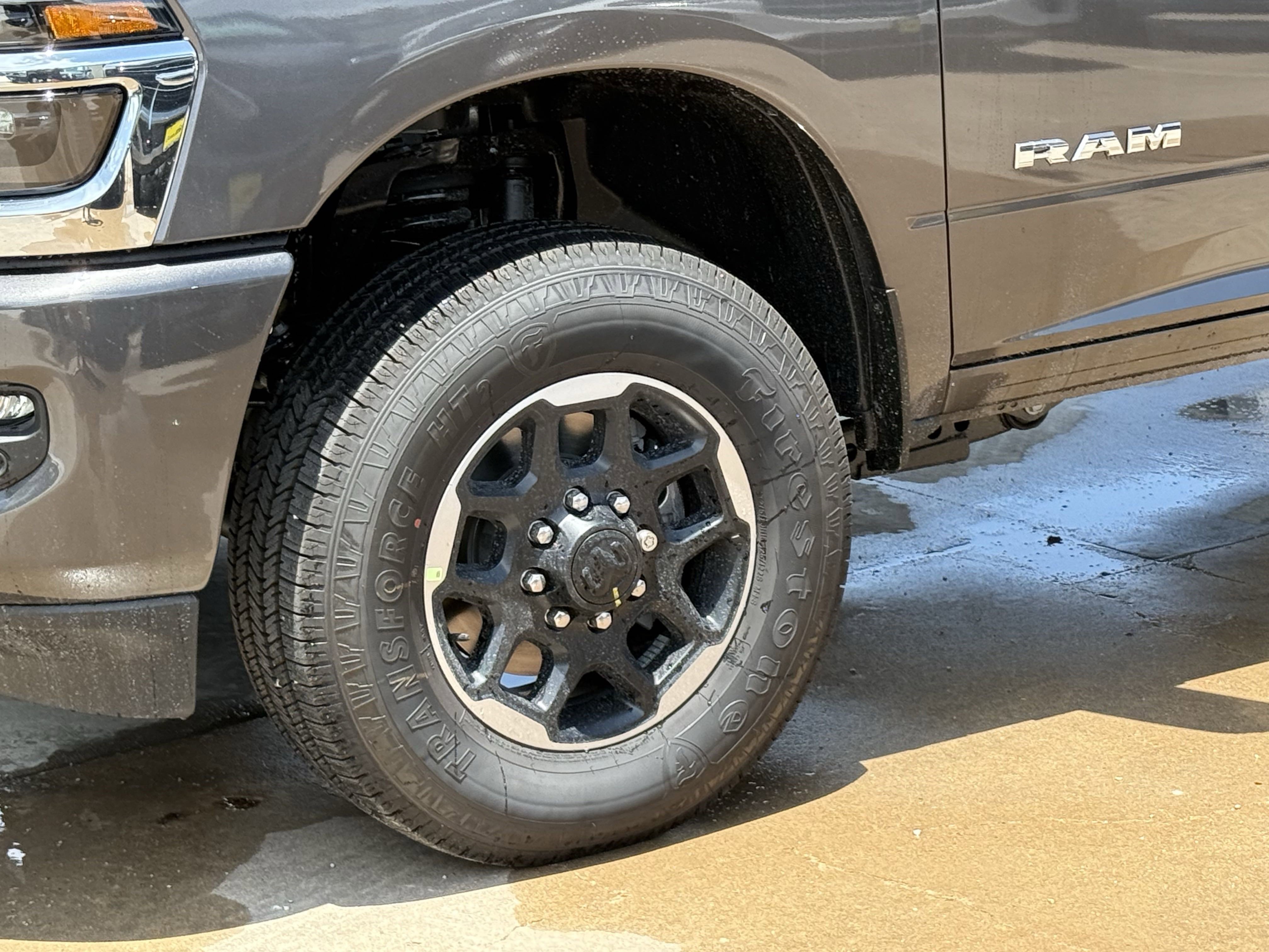 New 2025 RAM 2500 Laramie image 9