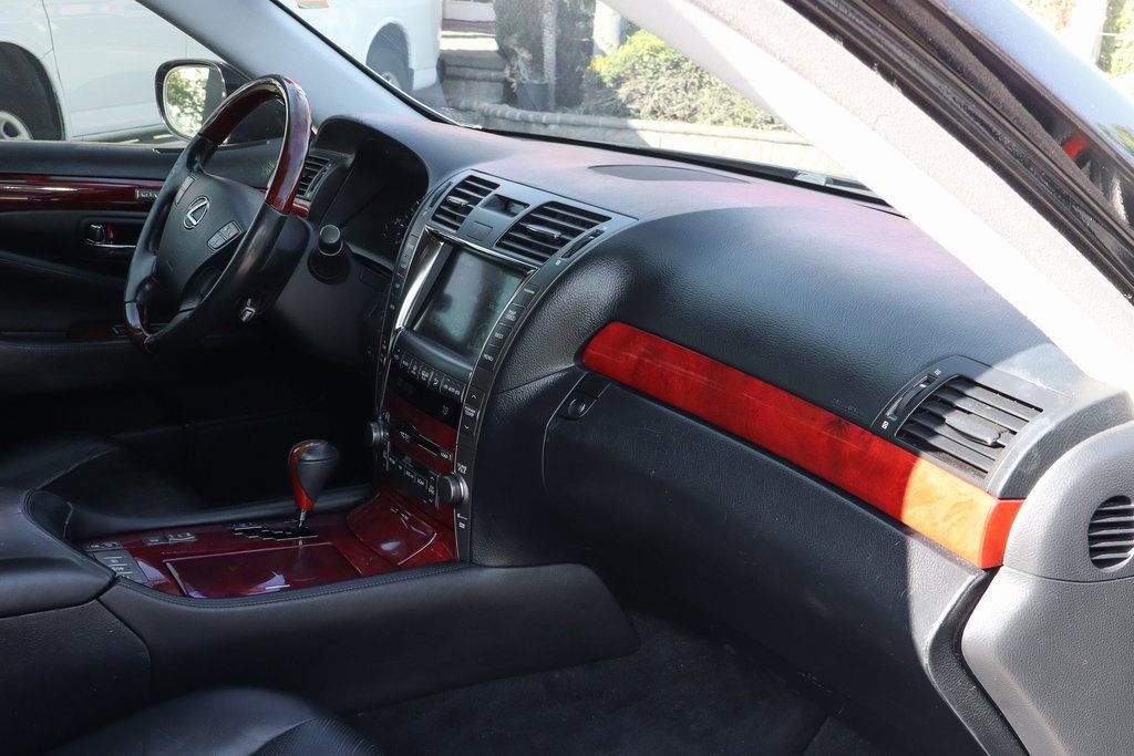 Used 2008 Lexus LS 460 image 45