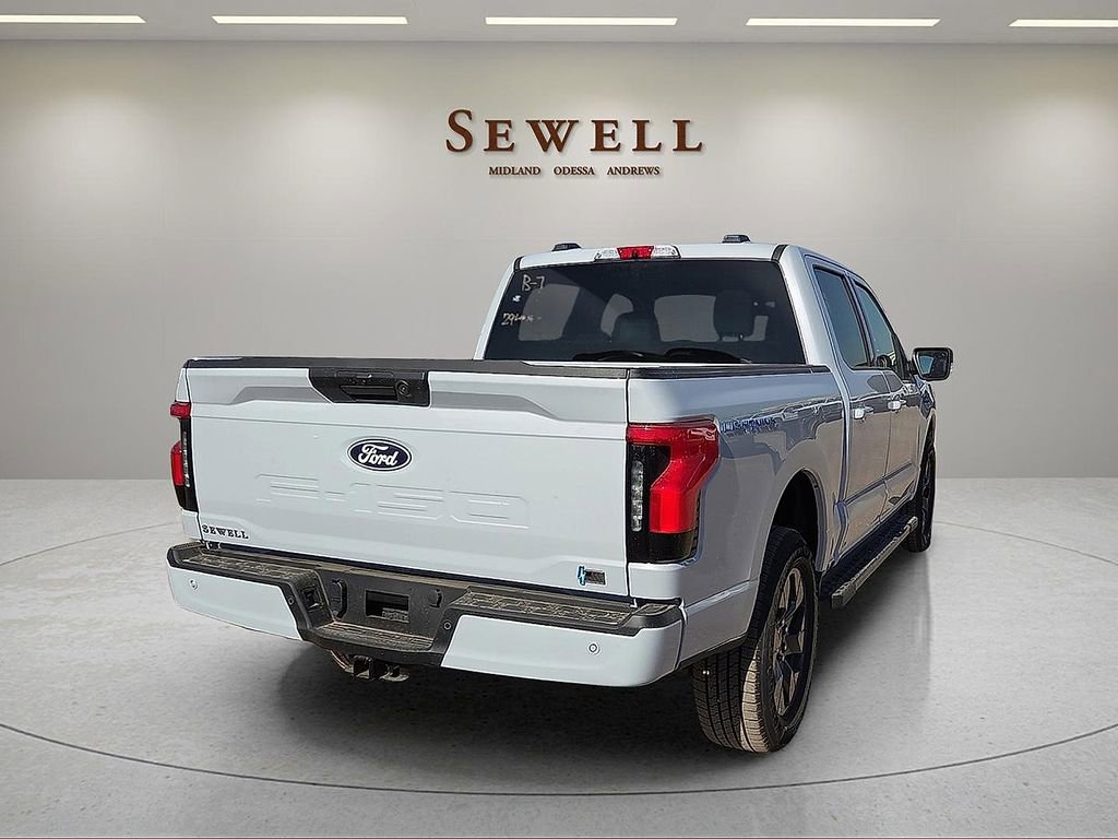 New 2025 Ford F150 Lightning Flash AWD/4WD image 4