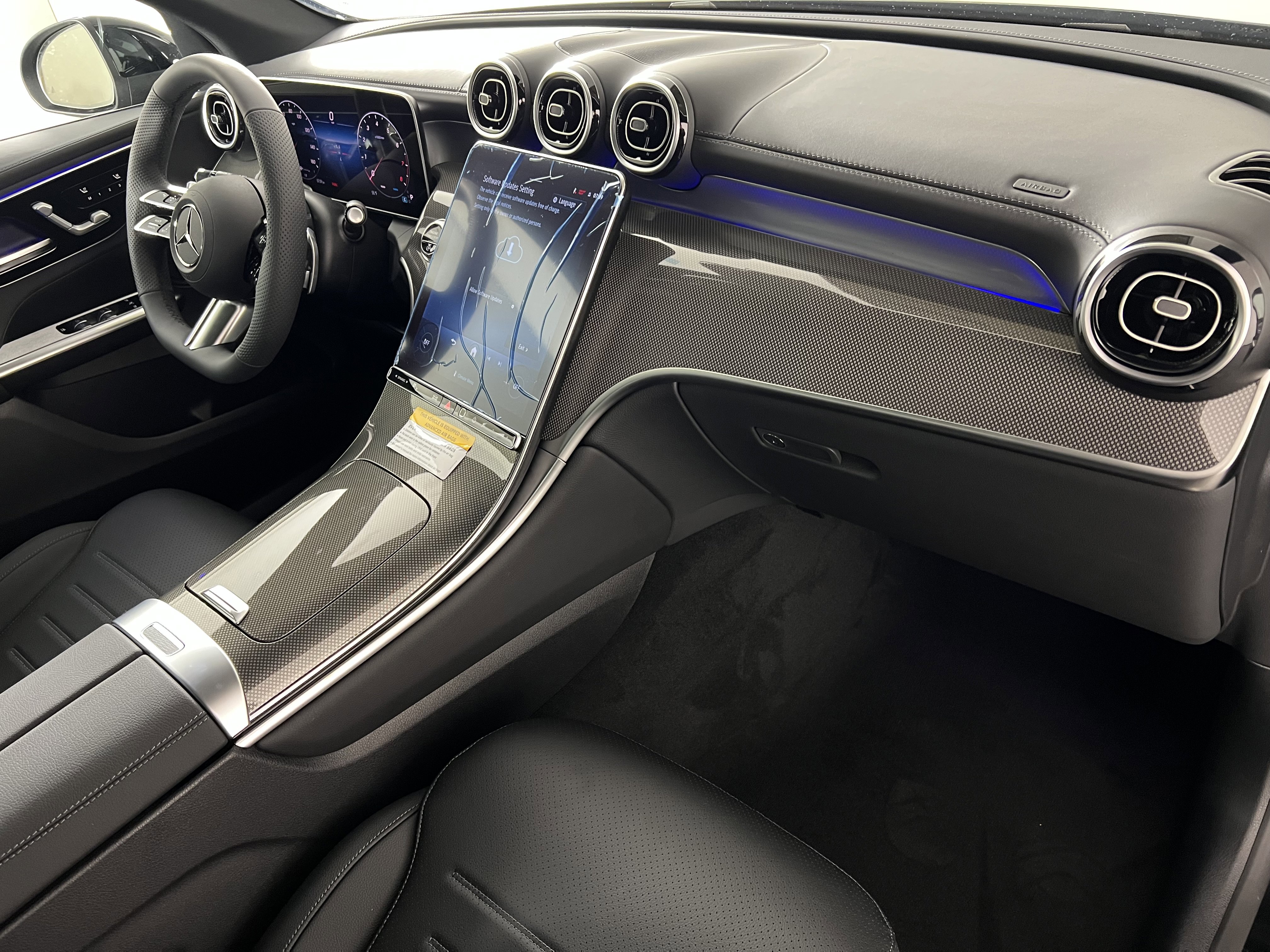 Used 2026 Mercedes-Benz GLC 300 4MATIC image 26