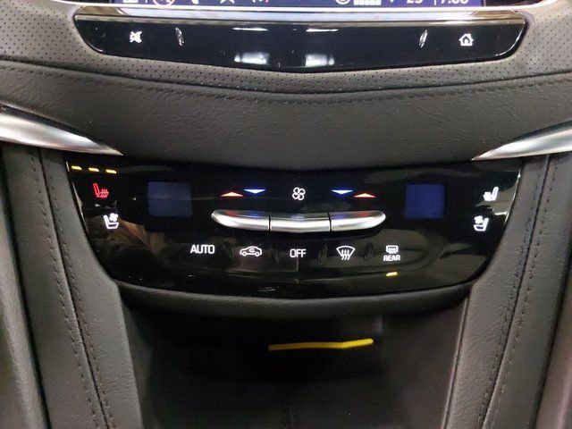Used 2025 Cadillac XT5 Sportv w/ LPO, Floor Liner Package image 23