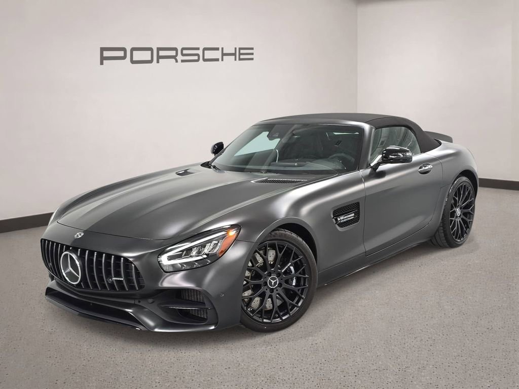Used 2021 Mercedes-Benz AMG GT Roadster image 1