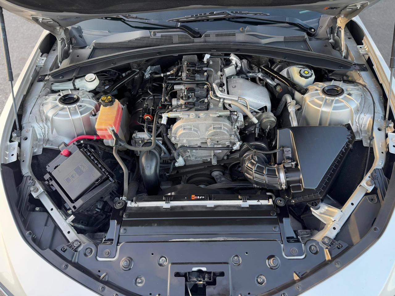 Used 2019 Chevrolet Camaro LS RWD image 11