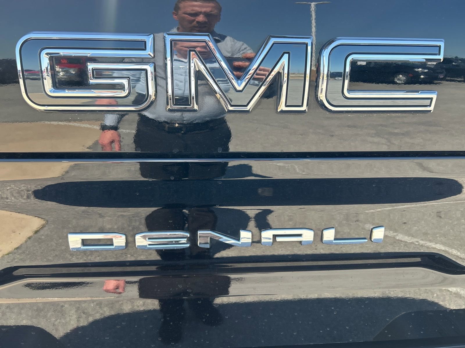 Used 2025 GMC Sierra 1500 Denali Ultimate AWD/4WD image 11