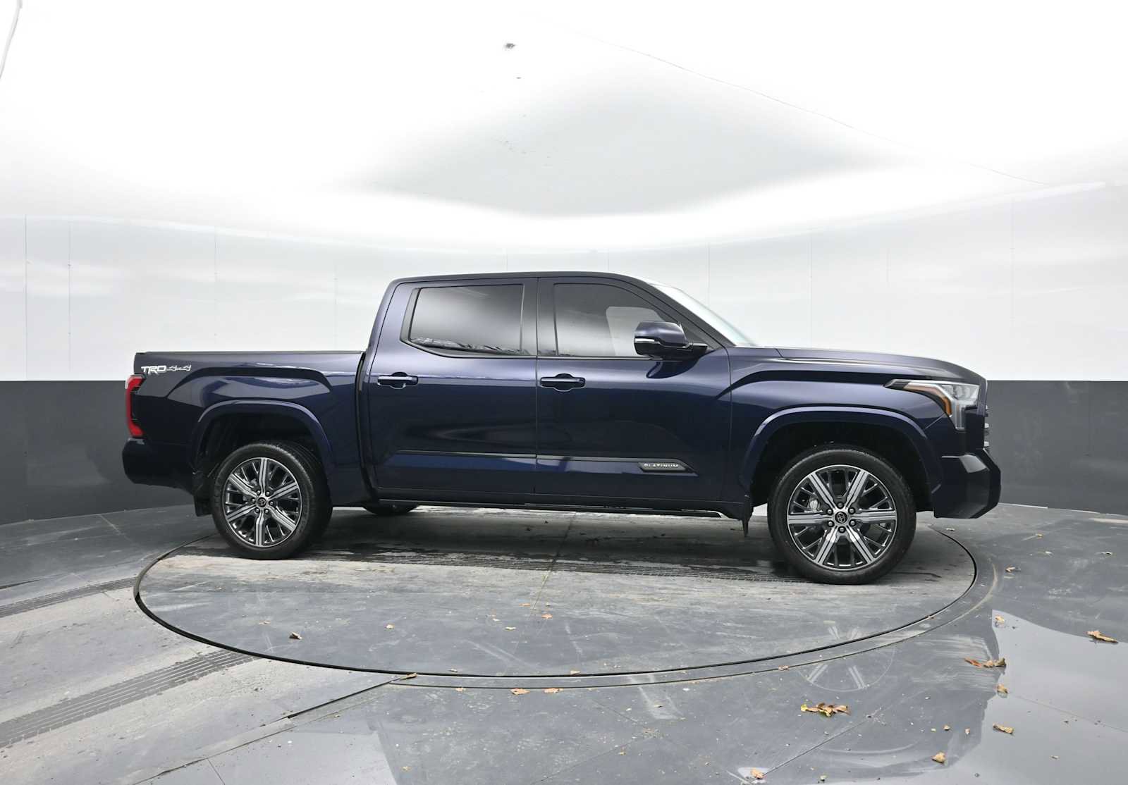 Used 2023 Toyota Tundra Platinum image 8
