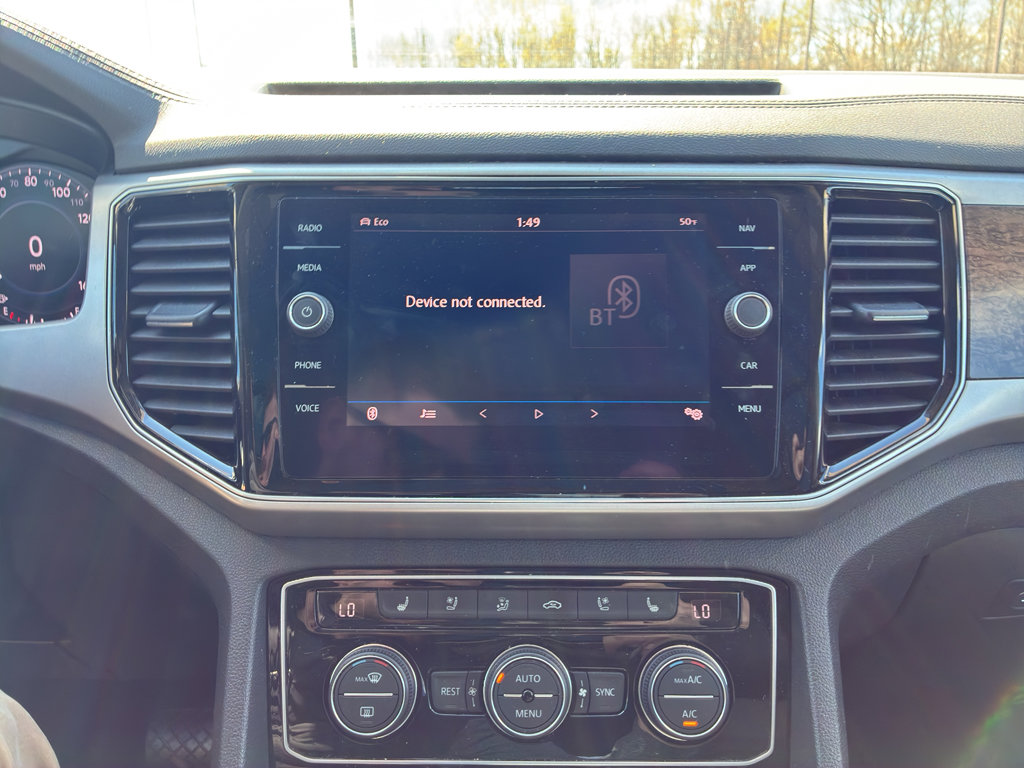 Used 2018 Volkswagen Atlas SEL Premium image 17