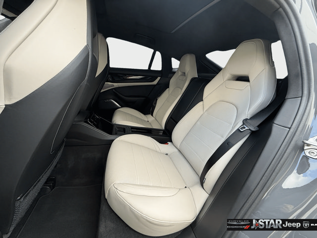 Used 2025 Porsche Panamera Turbo AWD/4WD image 23