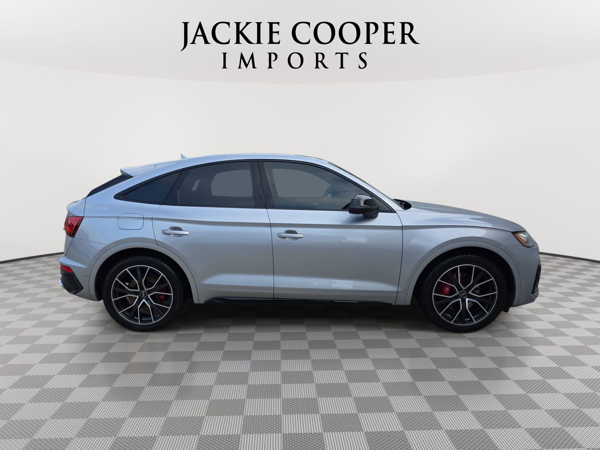 Used 2023 Audi SQ5 Prestige AWD/4WD image 4