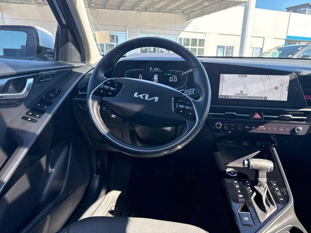 Certified 2024 Kia Niro FWD image 15