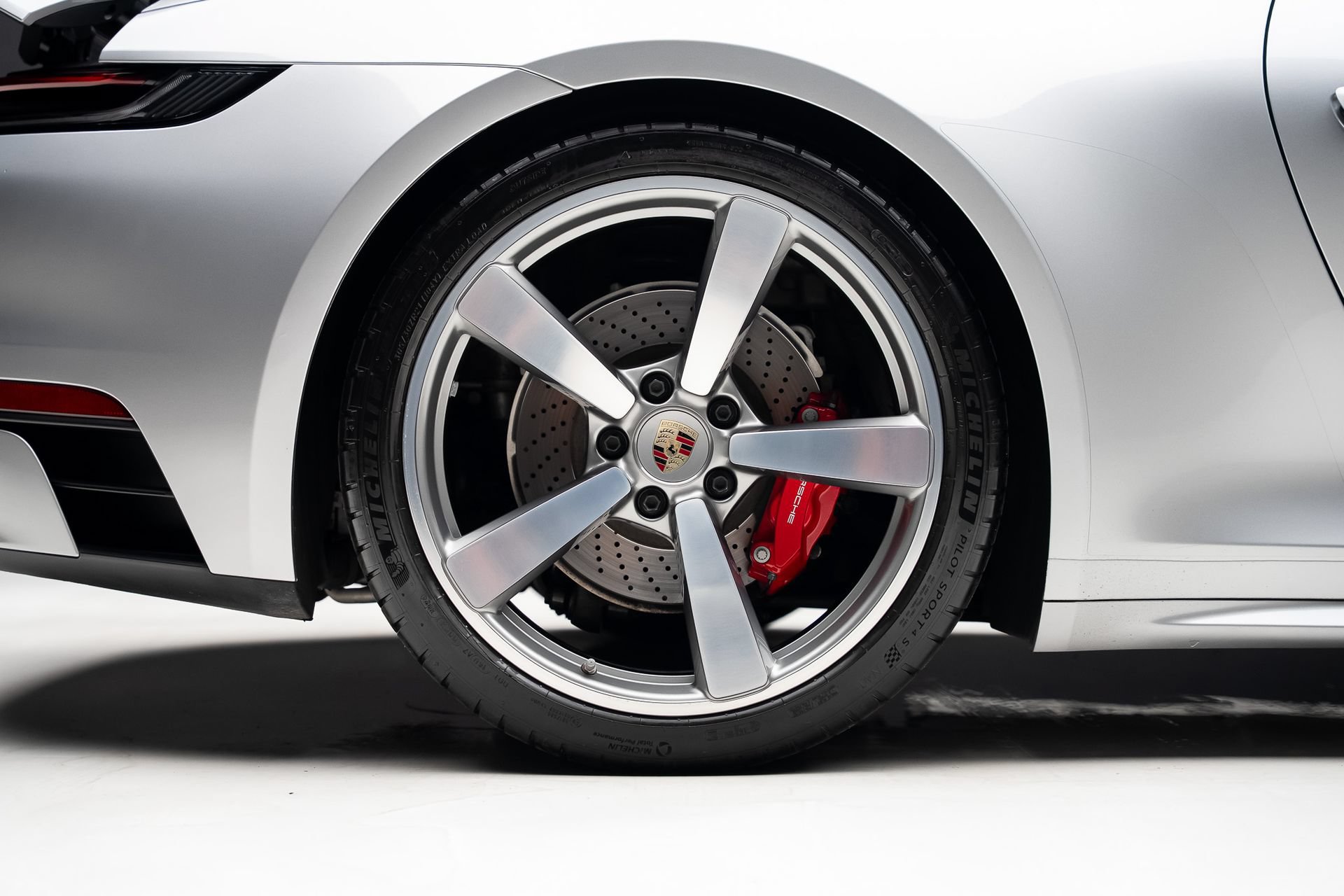 Used 2023 Porsche 911 Targa 4S AWD/4WD image 40
