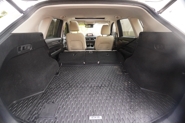 Used 2019 MAZDA CX-5 Touring FWD image 28