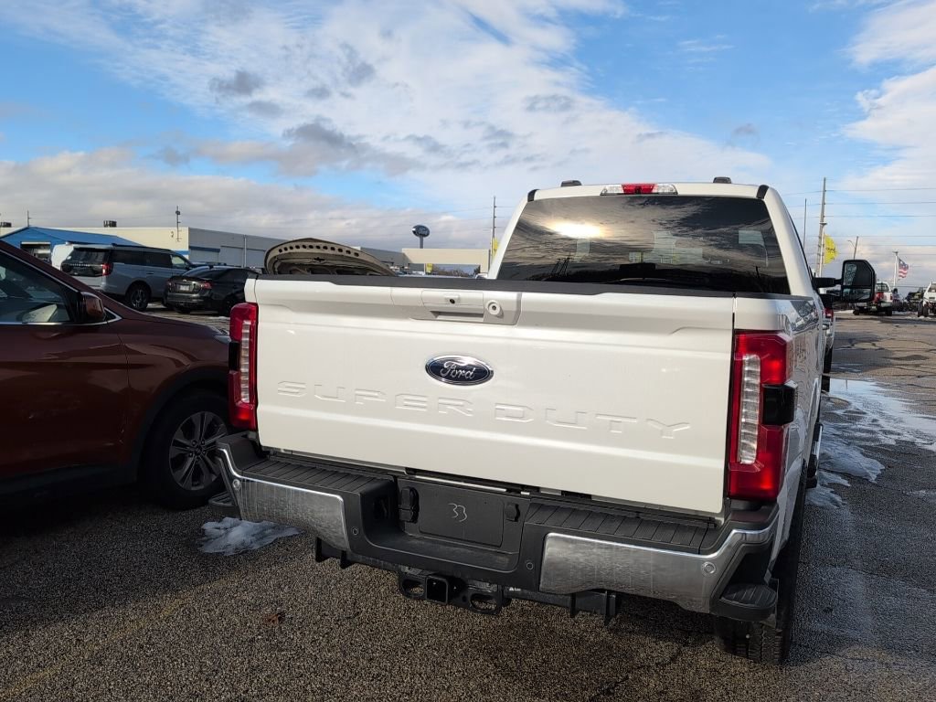 Used 2025 Ford F350 Lariat image 19