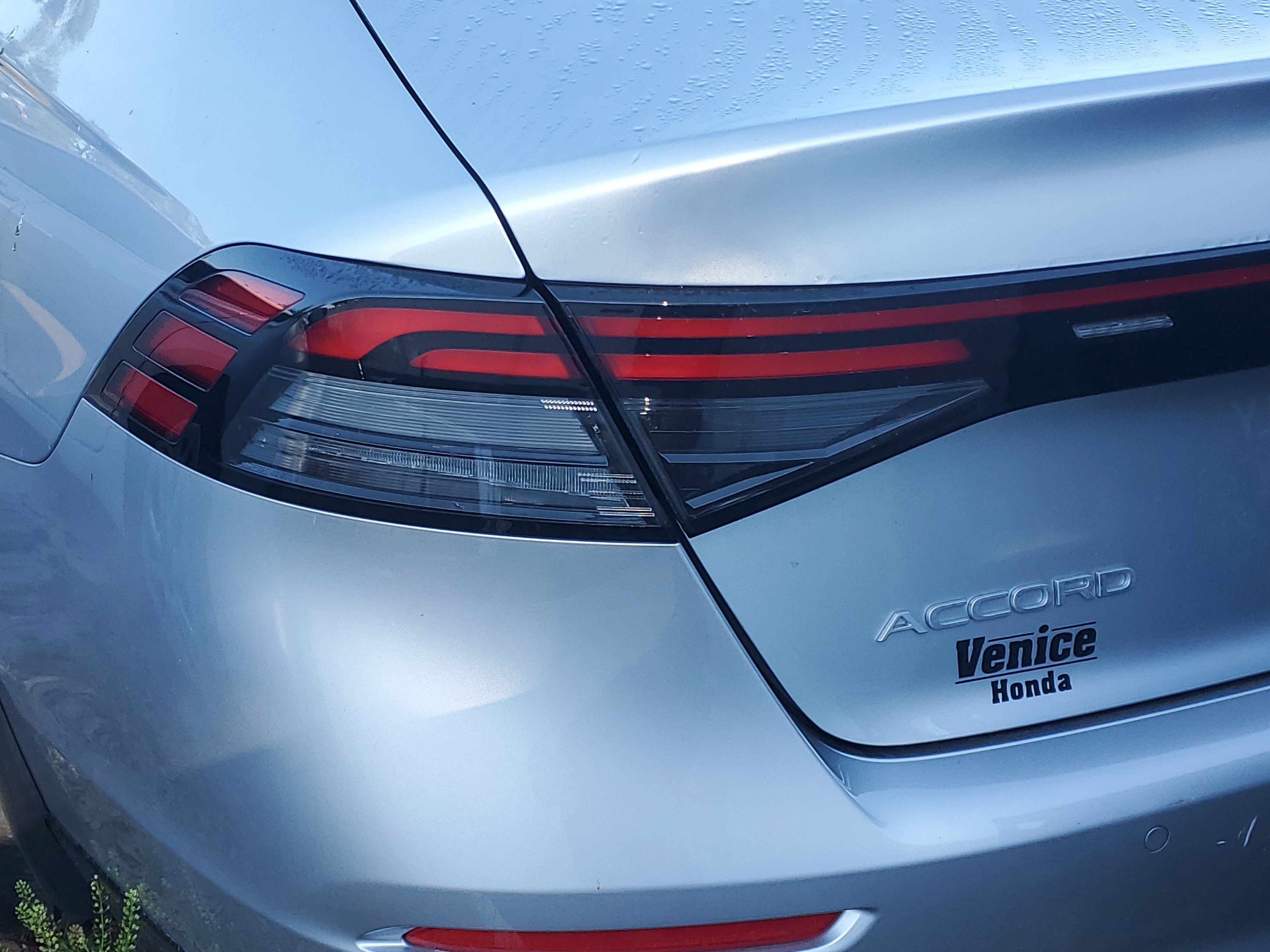 Used 2024 Honda Accord EX-L image 8