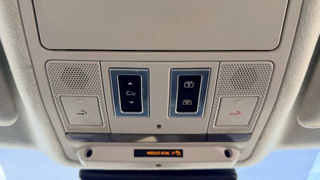 Used 2019 Jaguar F-PACE Prestige image 42