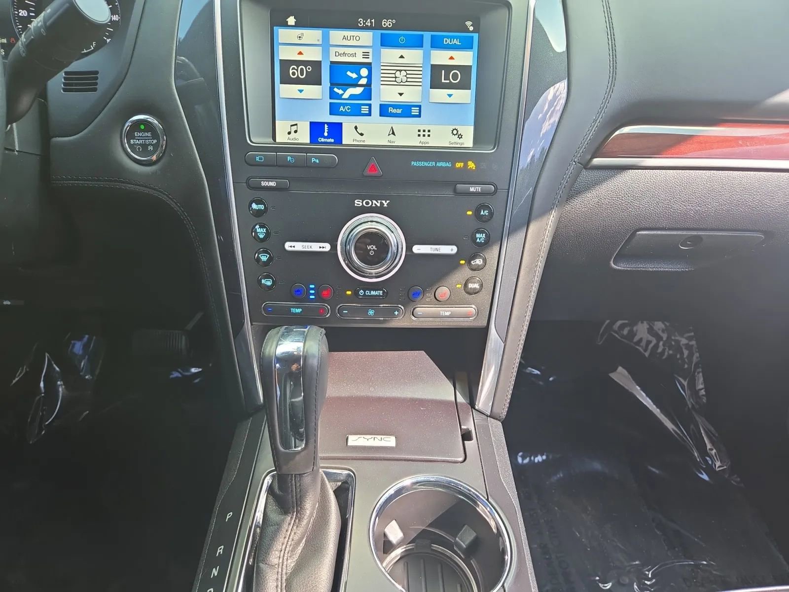 Used 2019 Ford Explorer Platinum image 20