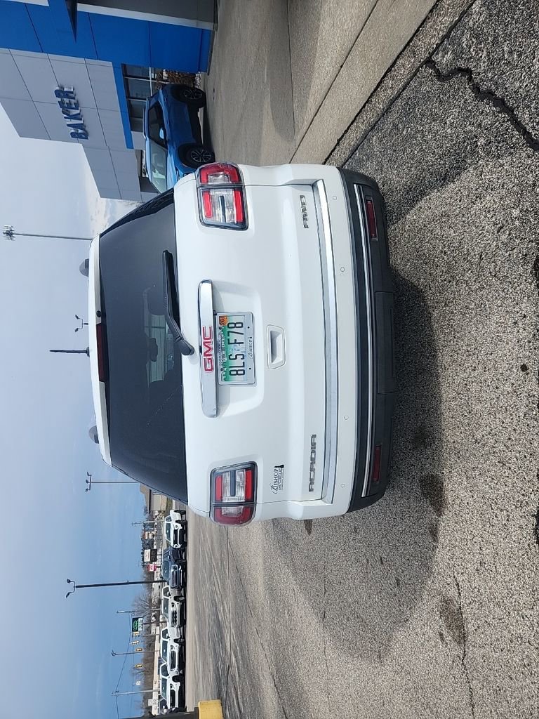 Used 2016 GMC Acadia SLT image 13