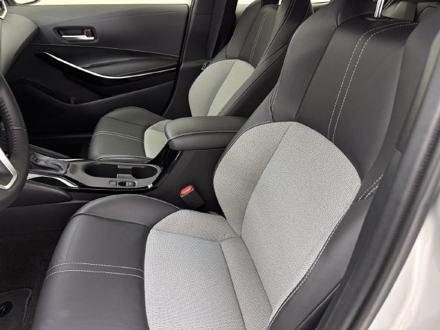 Used 2026 Toyota Corolla XSE FWD image 28
