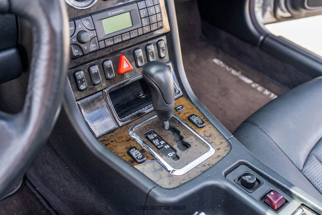 Used 2003 Mercedes-Benz SLK 32 AMG image 31