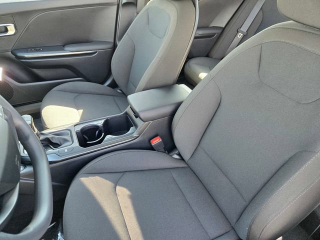 New 2026 Kia K4 FWD image 24