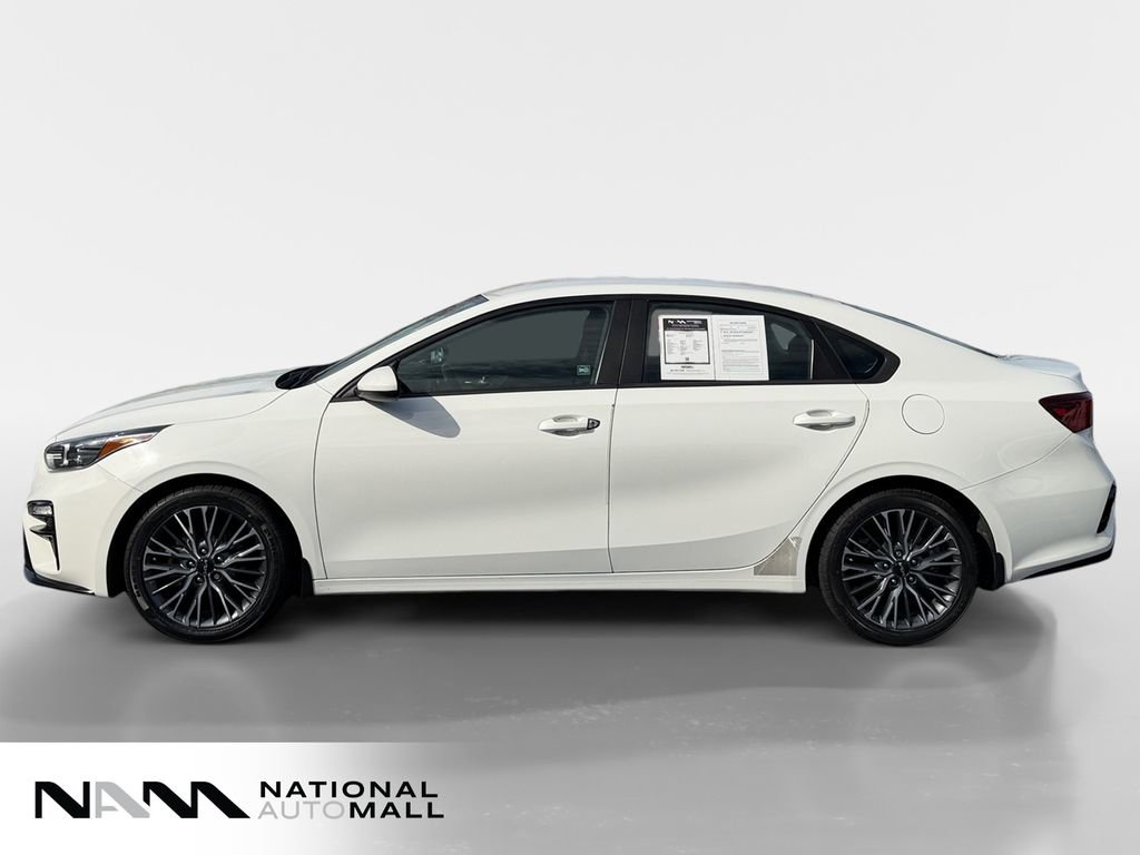 Used 2021 Kia Forte LXS image 2