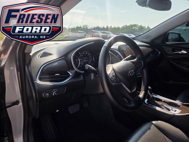 Used 2023 Chevrolet Malibu LT FWD image 12