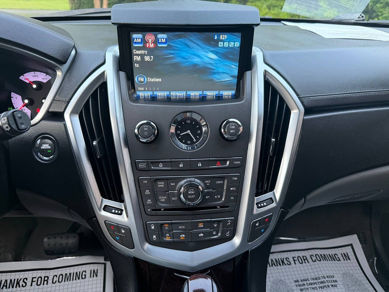 Used 2011 Cadillac SRX Luxury FWD image 16