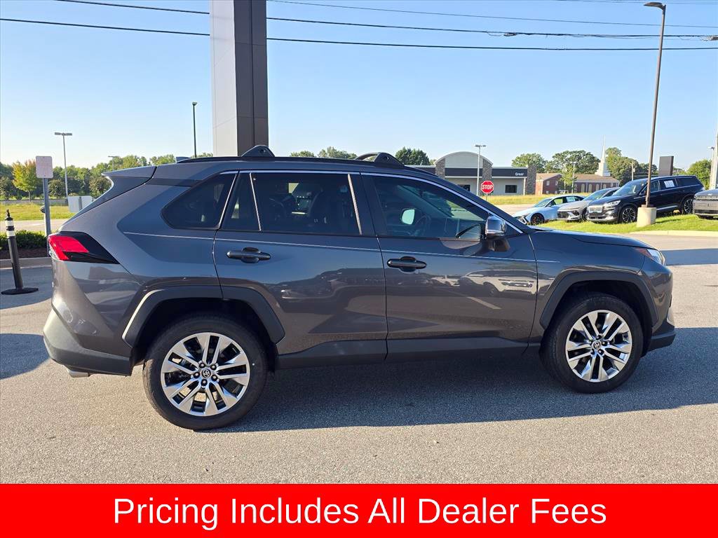 Used 2023 Toyota RAV4 XLE Premium FWD image 2