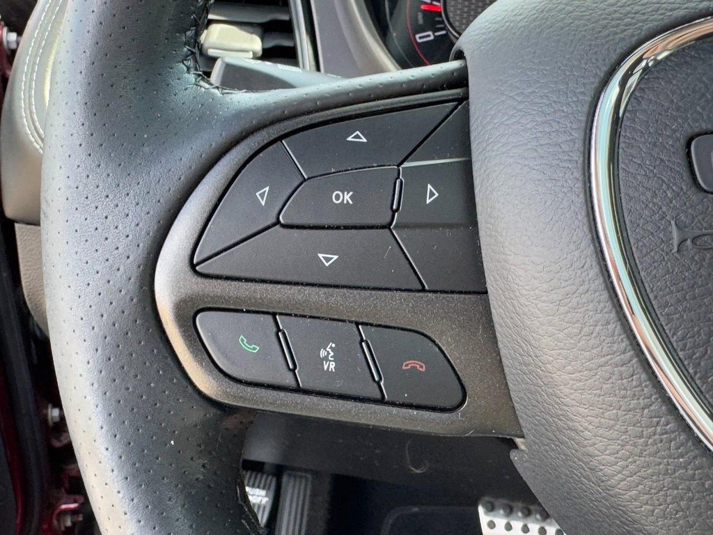 Used 2020 Dodge Challenger SXT w/ Plus Package image 17