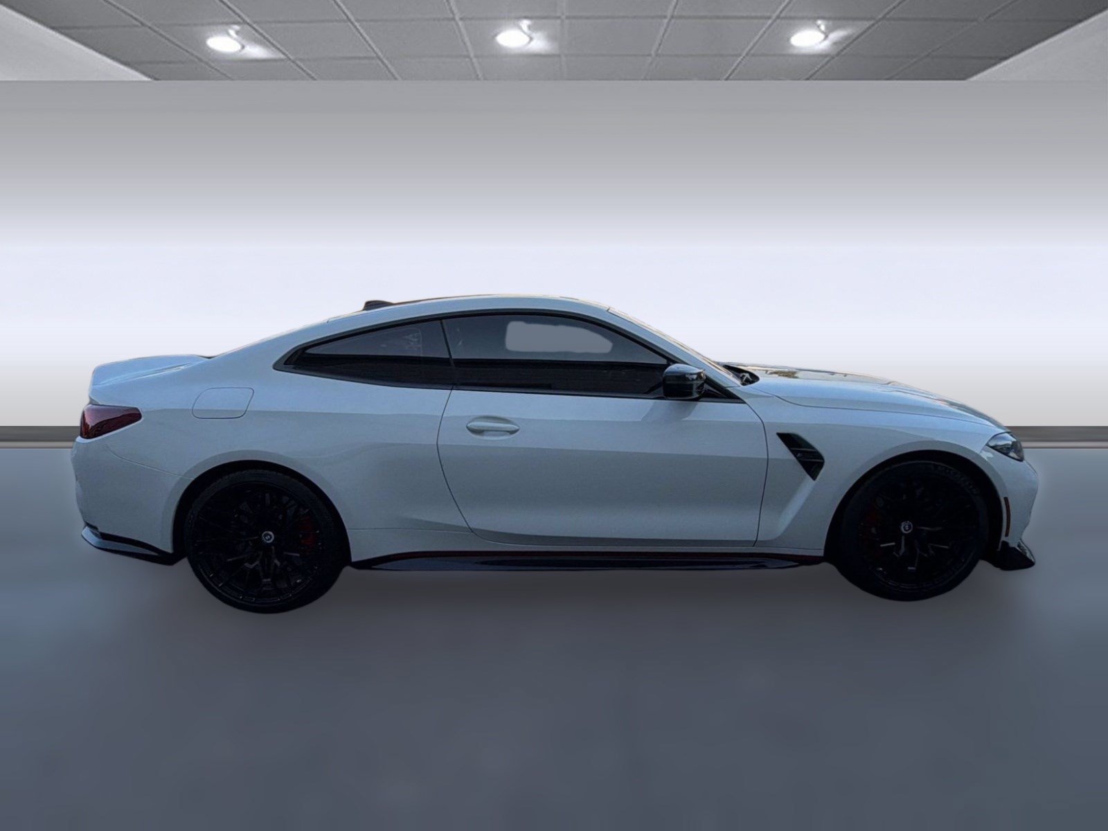 Used 2023 BMW M4 CSL RWD image 8