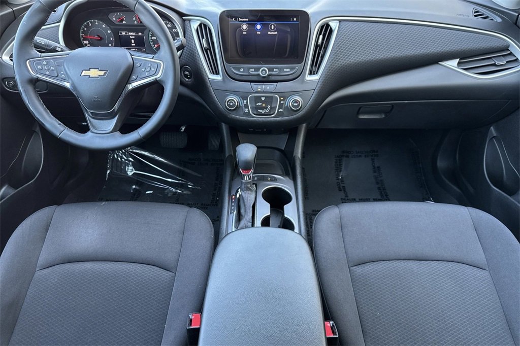Used 2024 Chevrolet Malibu RS image 4