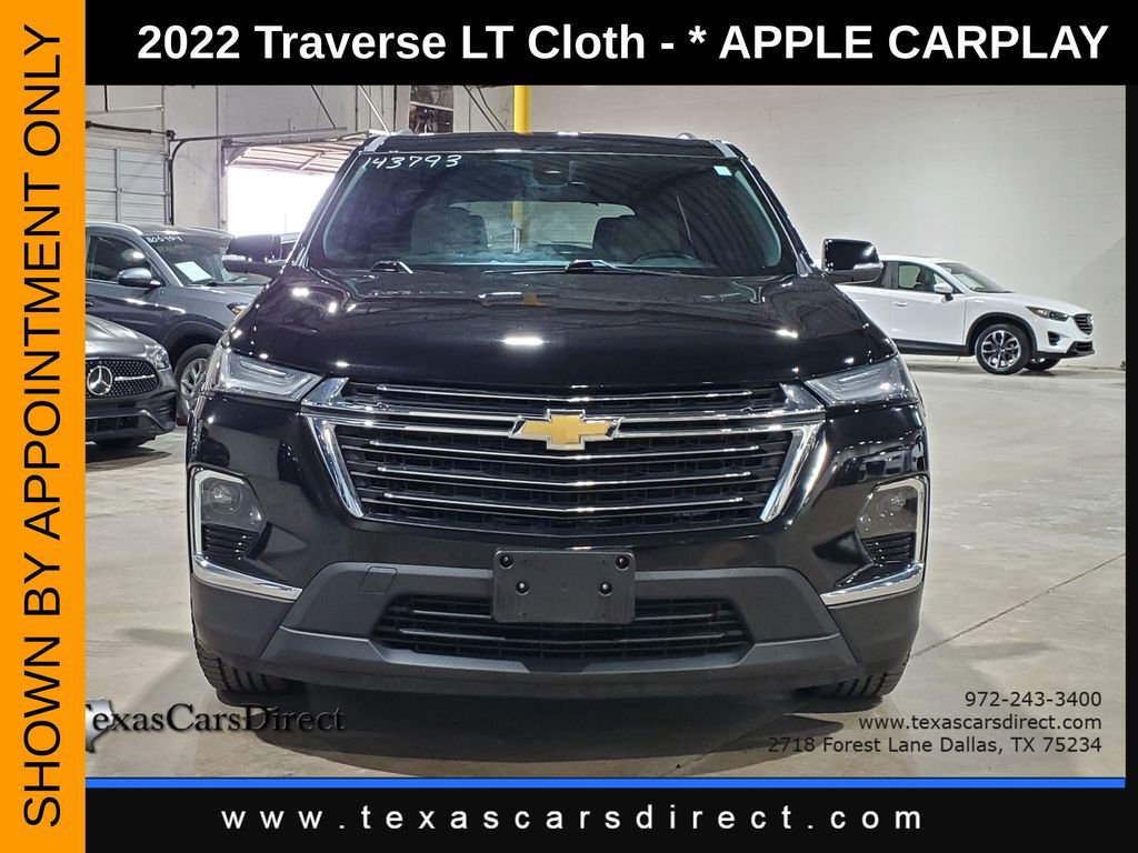 Used 2022 Chevrolet Traverse LT image 2